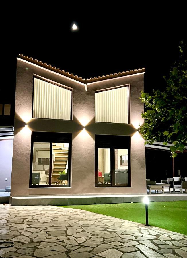 Rouga Paradise Vonitsa Bagian luar foto
